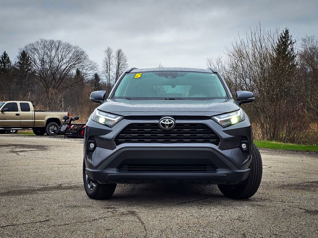 Used 2025 Toyota RAV4 XLE Premium w/ Weather Package image 8