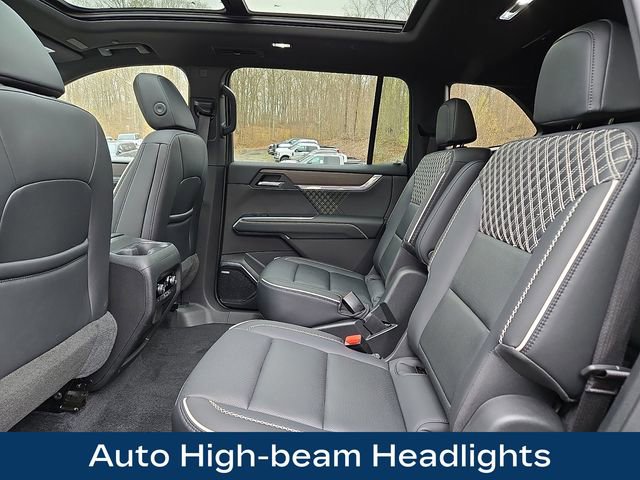 Used 2025 GMC Acadia Denali w/ LPO, Floor Liner Package AWD/4WD image 21