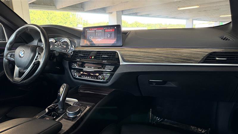 Used 2018 BMW 540i xDrive AWD/4WD image 35