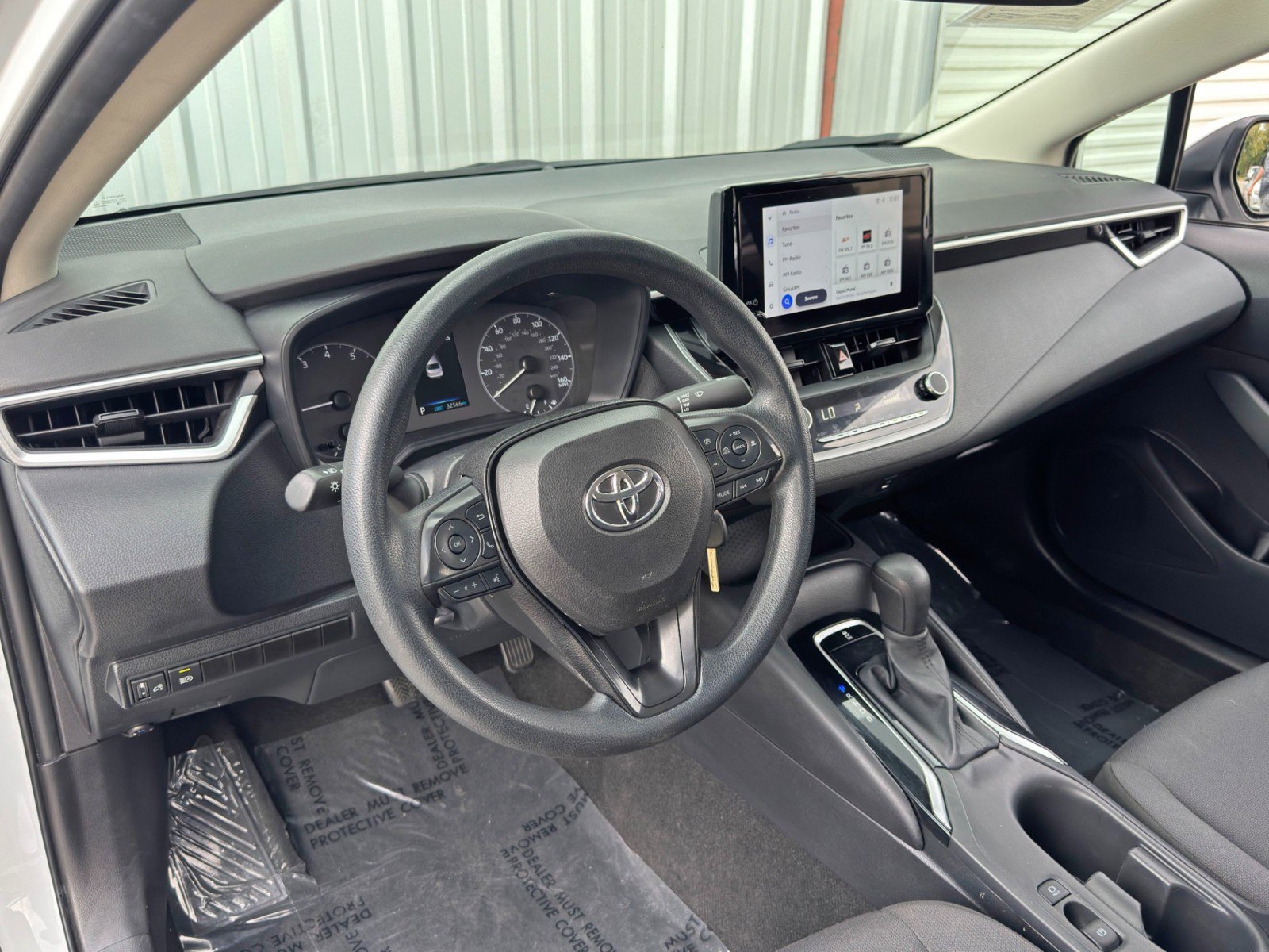 Used 2024 Toyota Corolla LE image 11