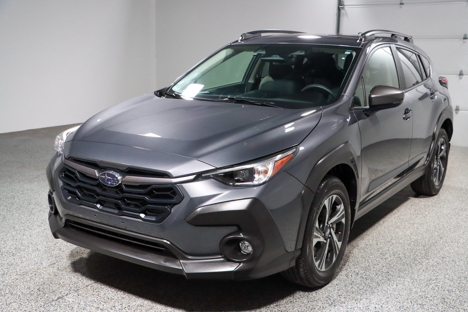 Used 2024 Subaru Crosstrek 2.0i Premium w/ Crosstrek Mirror Package AWD/4WD image 30