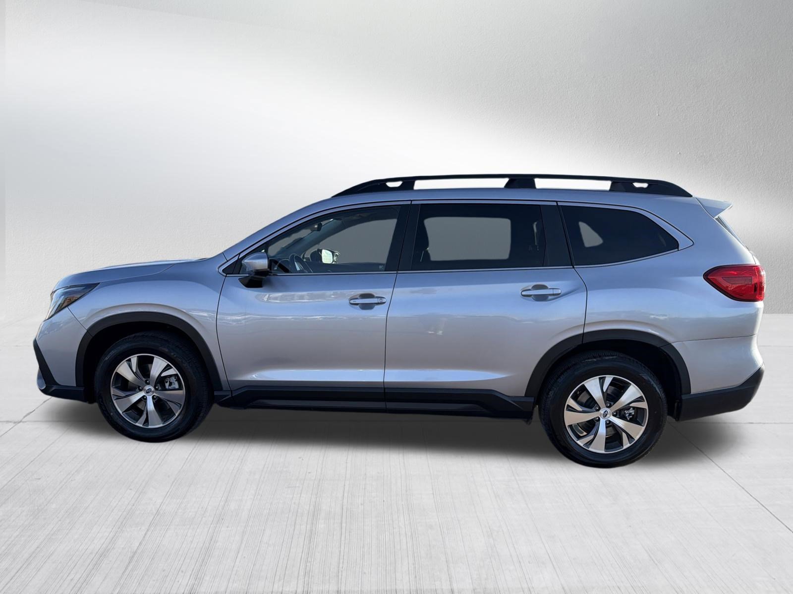 Certified 2024 Subaru Ascent Premium w/ Convenience Package image 4