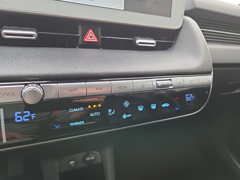Certified 2024 Hyundai Ioniq 5 Limited AWD/4WD image 40