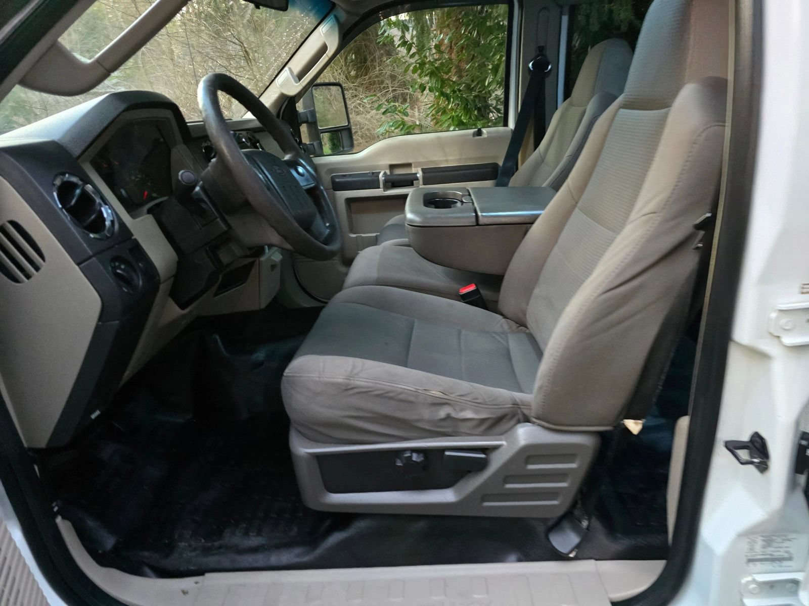 Used 2009 Ford F350 XLT AWD/4WD image 19