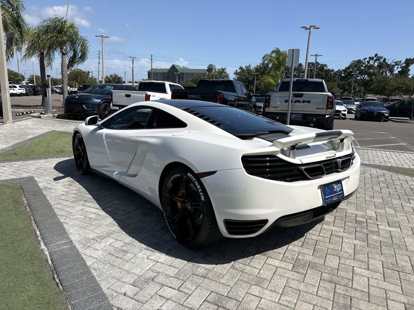 Used 2012 McLaren MP4-12C Coupe RWD image 4