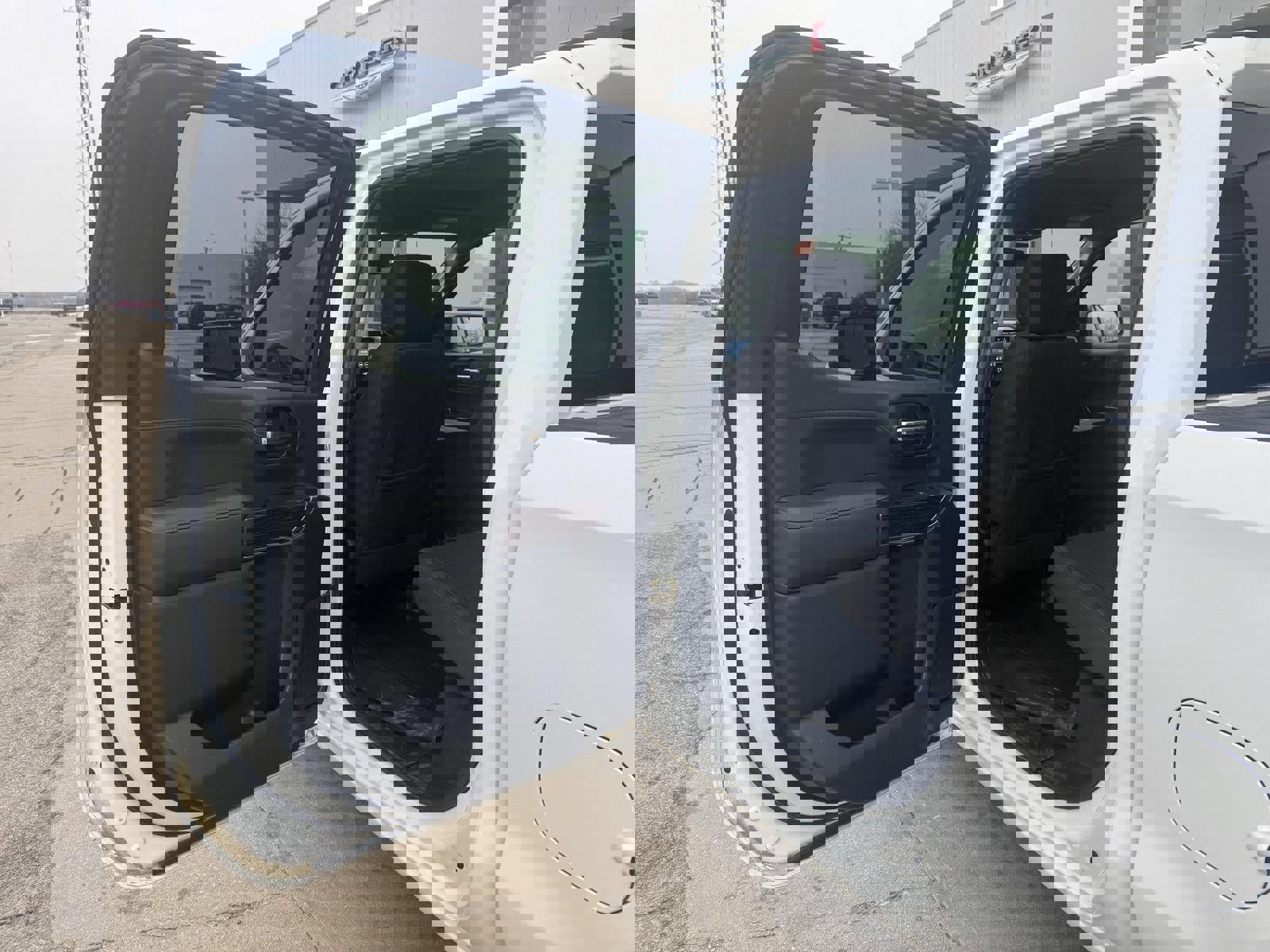 Used 2020 GMC Sierra 1500 Elevation w/ Elevation Value Package image 9