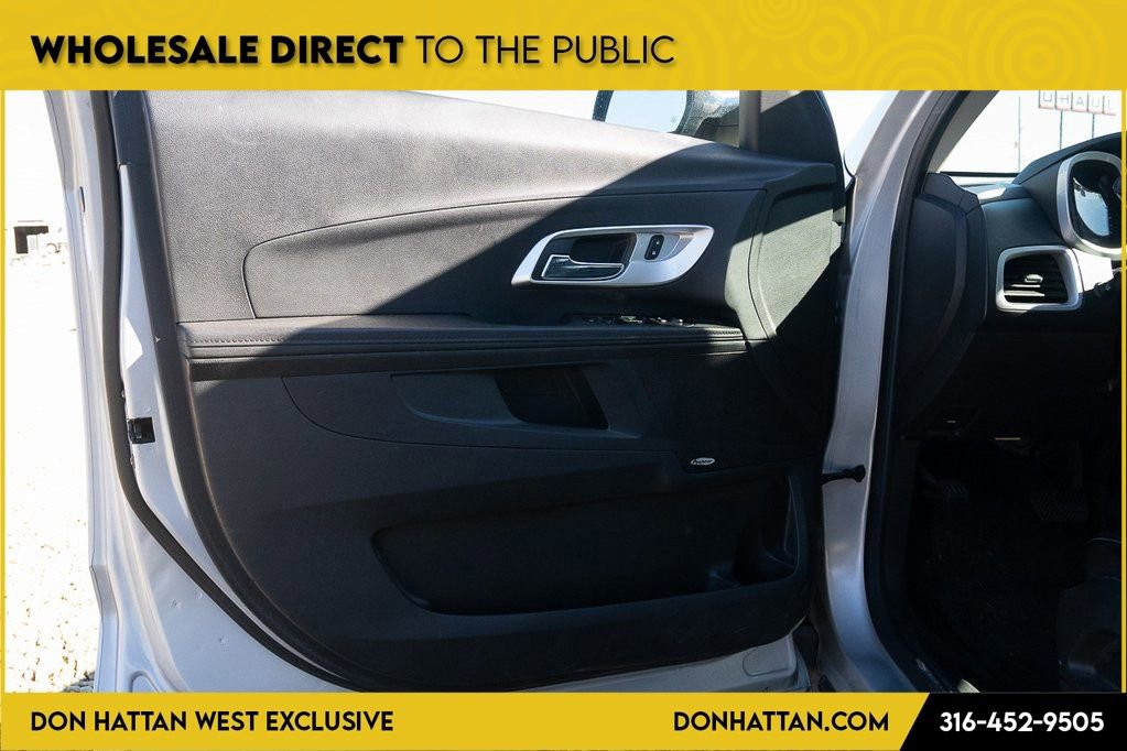 Used 2017 Chevrolet Equinox Premier w/ Enhanced Convenience Package image 13