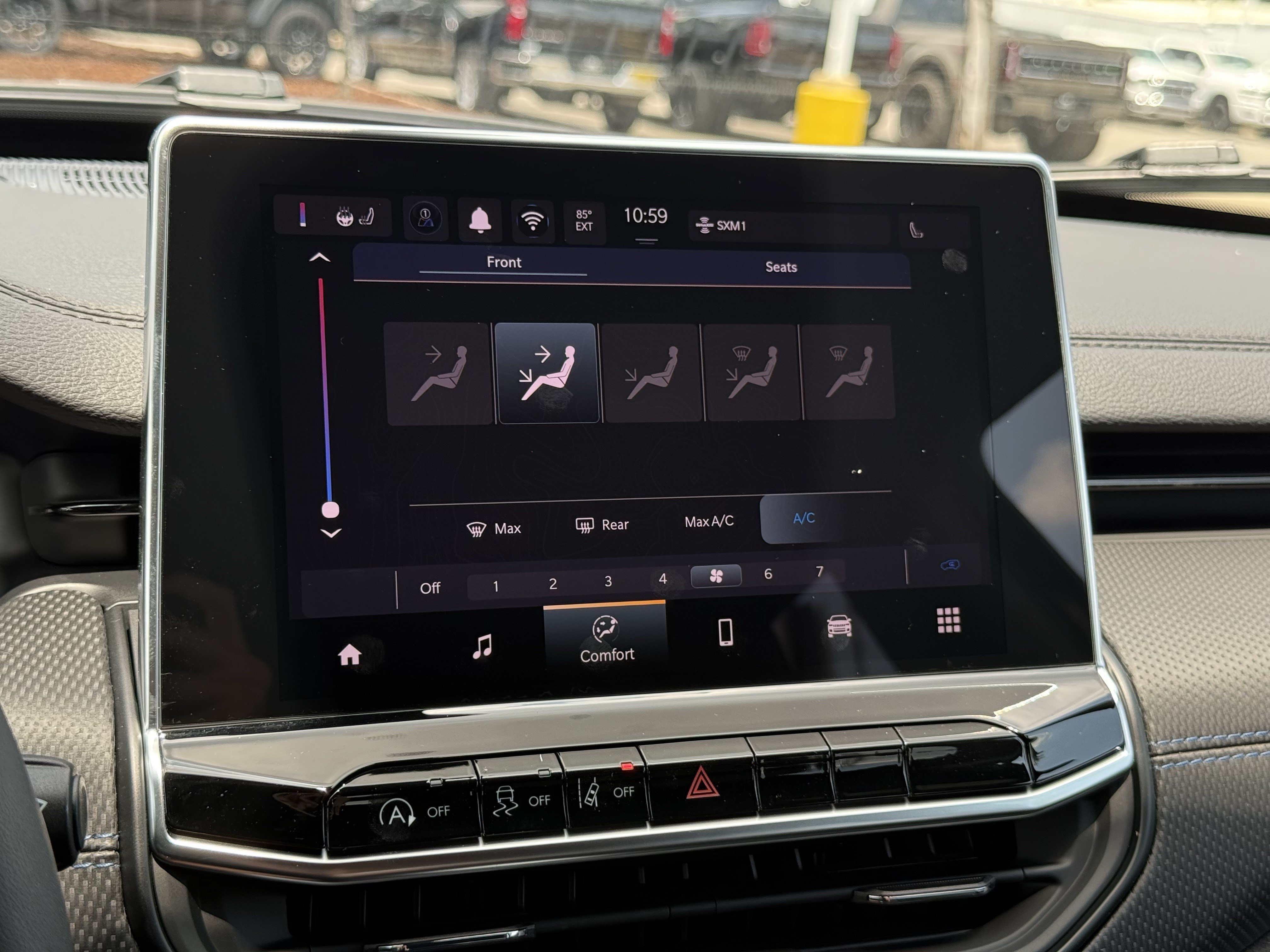 New 2026 Jeep Compass Latitude AWD/4WD image 28