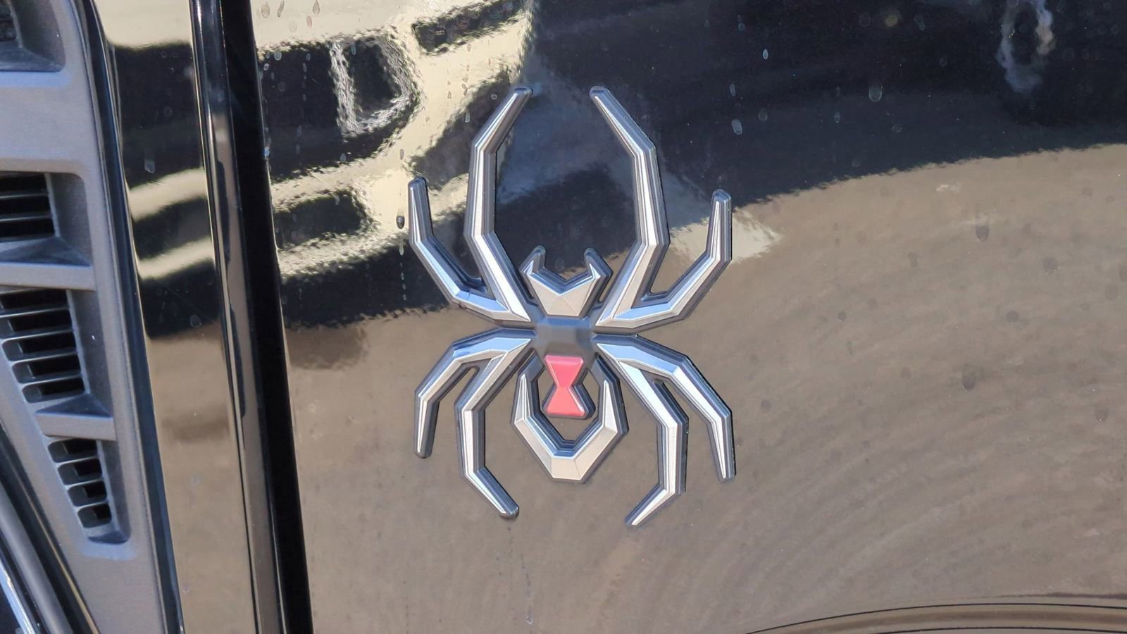 New 2024 Ford F250 Lariat w/ Lariat Ultimate Package image 41