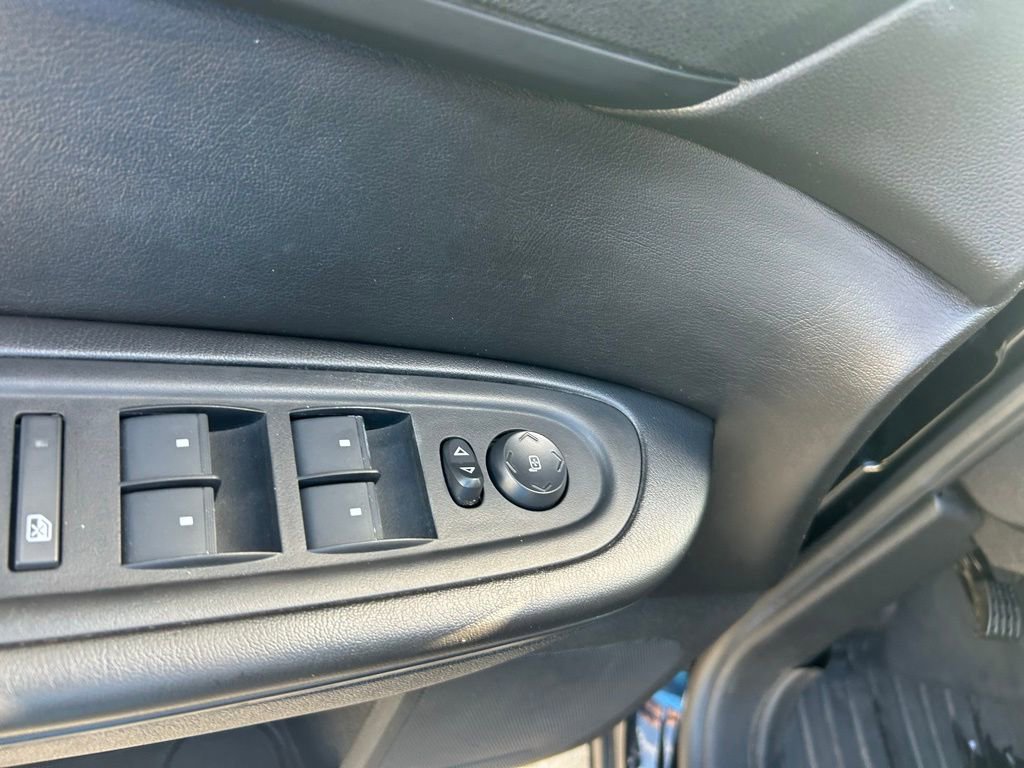 Used 2017 Chevrolet Traverse LT w/ Style and Technology Package image 44