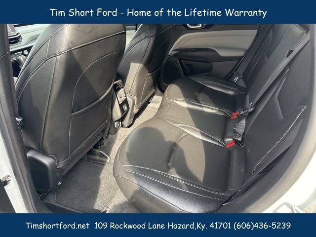 Used 2025 Jeep Compass Limited image 9