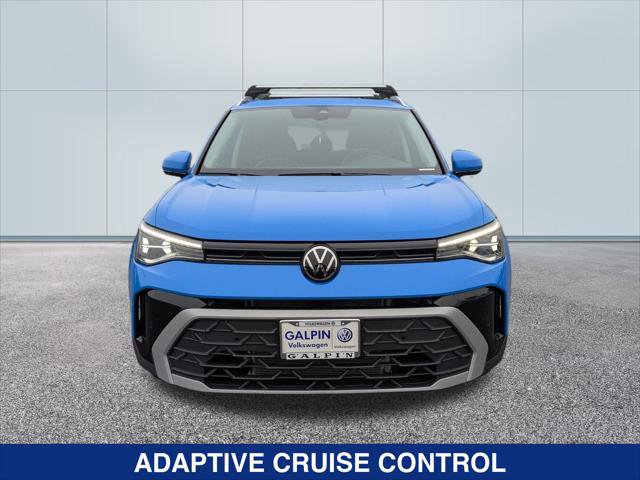 New 2025 Volkswagen Taos SE image 8