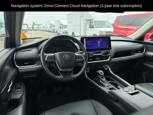 Used 2025 Toyota Grand Highlander FWD image 14