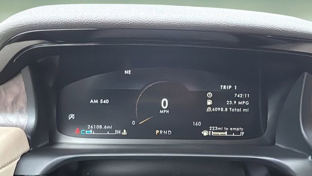 Used 2022 Lincoln Aviator Reserve w/ Equipment Group 201A image 12