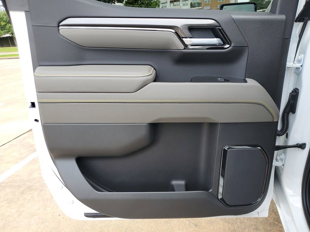 New 2026 Chevrolet Silverado 1500 ZR2 AWD/4WD image 14