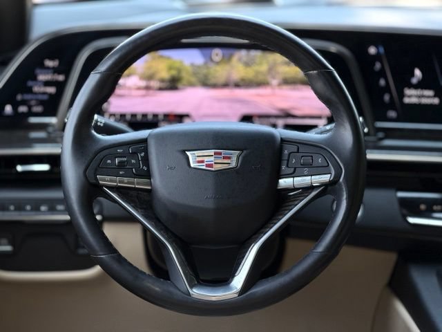 Used 2023 Cadillac Escalade ESV Premium Luxury AWD/4WD image 43