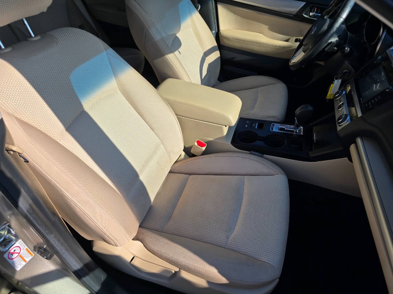 Used 2015 Subaru Outback 2.5i Premium AWD/4WD image 33
