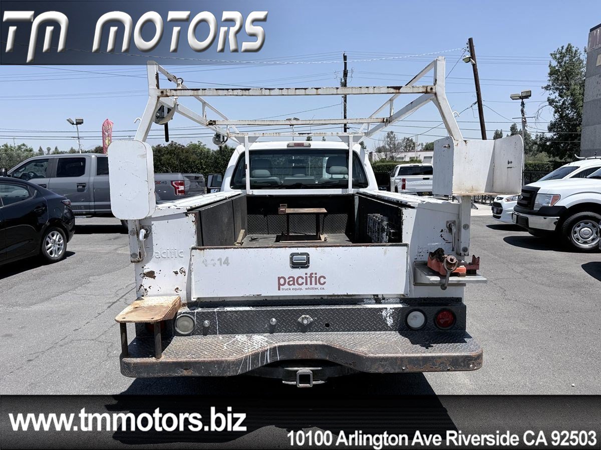 Used 2011 Ford F250 XL RWD image 5
