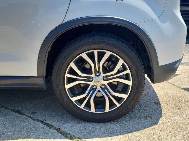Used 2017 Mitsubishi Outlander Sport LE FWD image 28