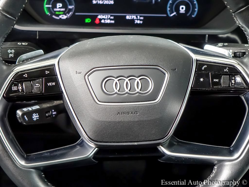 Used 2021 Audi e-tron Premium Plus w/ Premium Plus Package AWD/4WD image 17