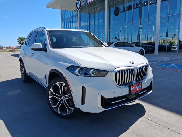 New 2026 BMW X5 sDrive40i w/ Premium Package