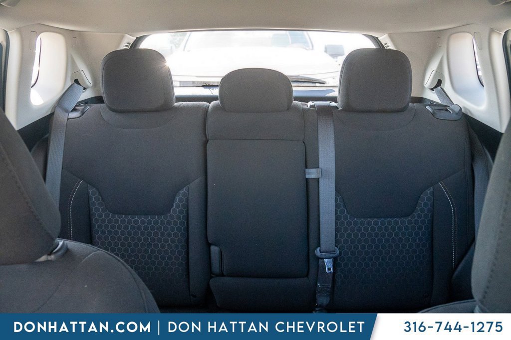 Used 2021 Jeep Compass Sport FWD image 17