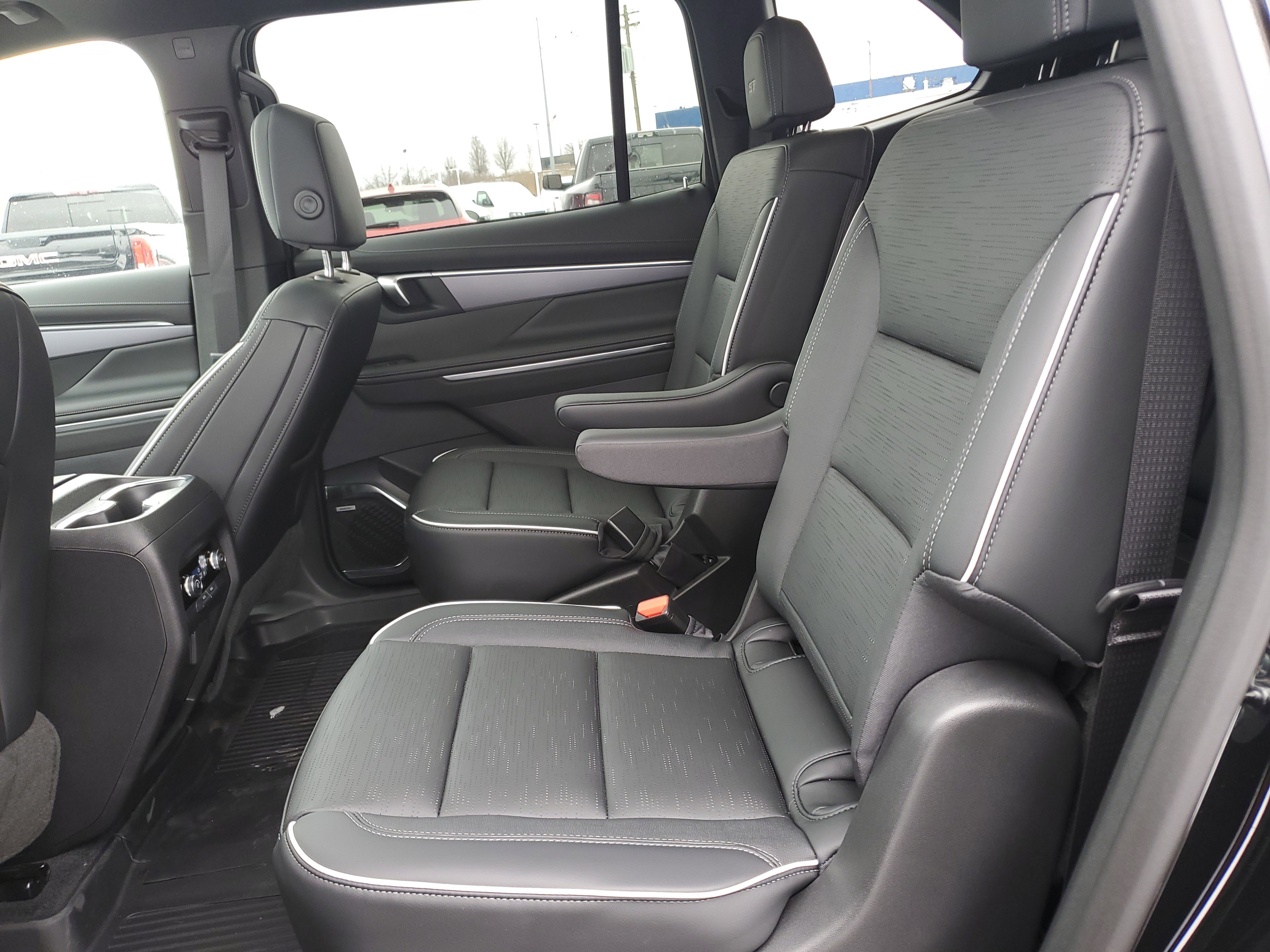 New 2026 Buick Enclave Sport Touring w/ Power Package image 30