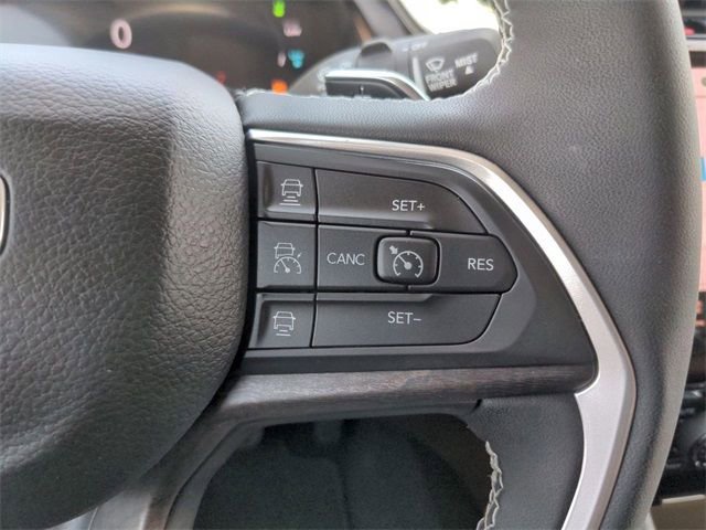 New 2023 Jeep Grand Cherokee 4WD 4xe w/ Luxury Tech Group II image 20