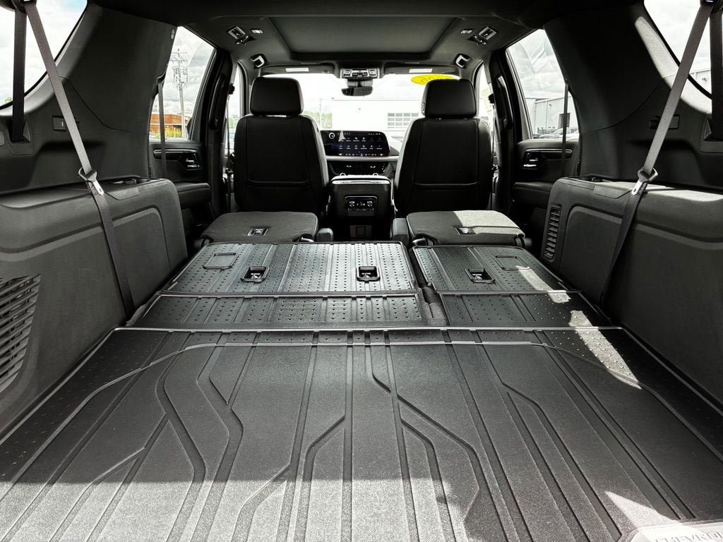 New 2026 Chevrolet Suburban High Country AWD/4WD image 41