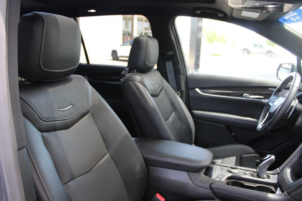 Used 2022 Cadillac XT6 Sport AWD/4WD image 44