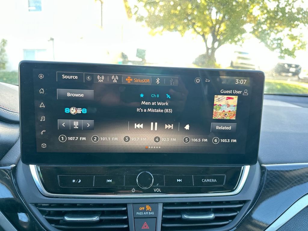 Used 2023 Nissan Altima 2.5 SR w/ SR Premium Package image 17