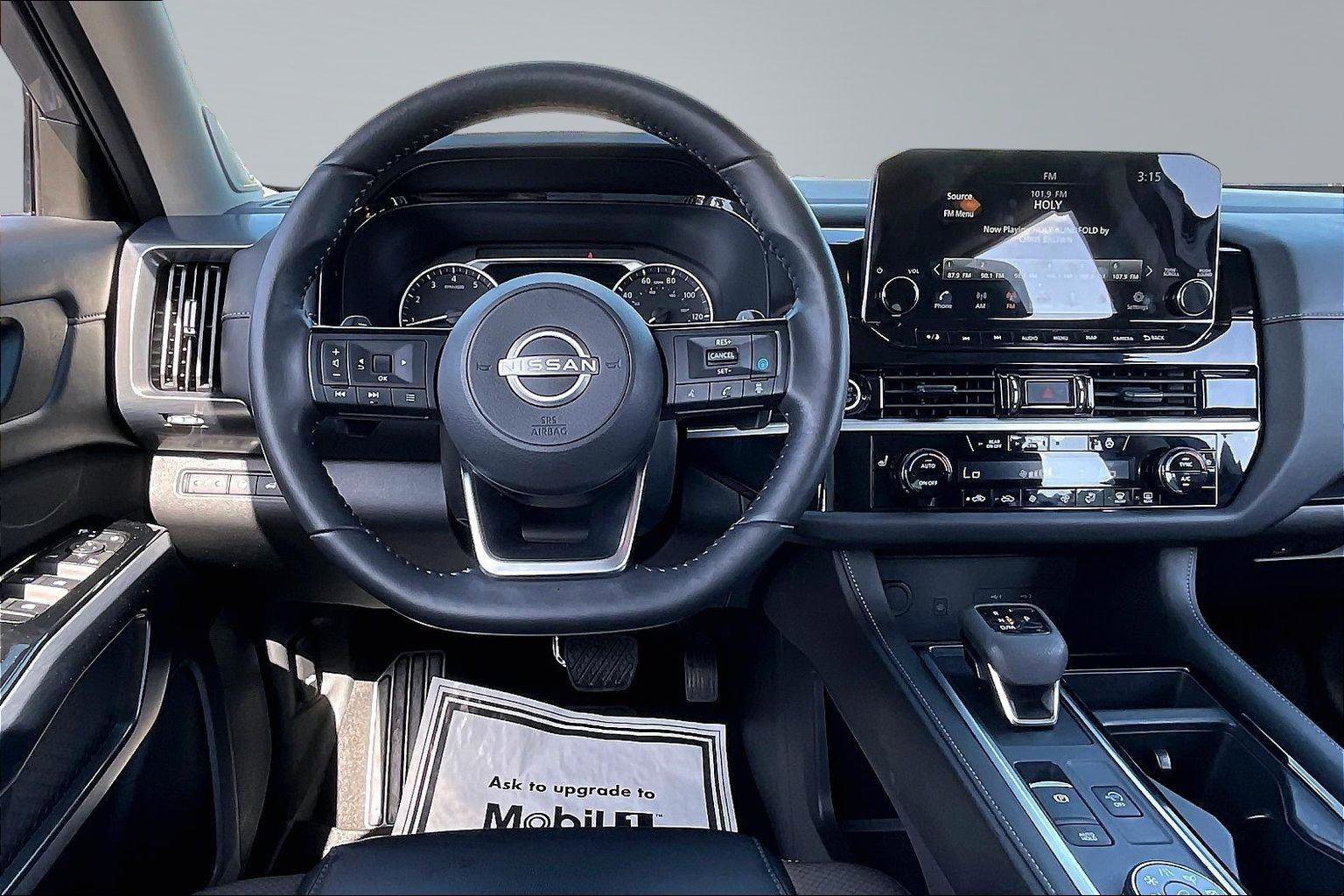 Certified 2024 Nissan Pathfinder SL w/ SL Premium Package image 6