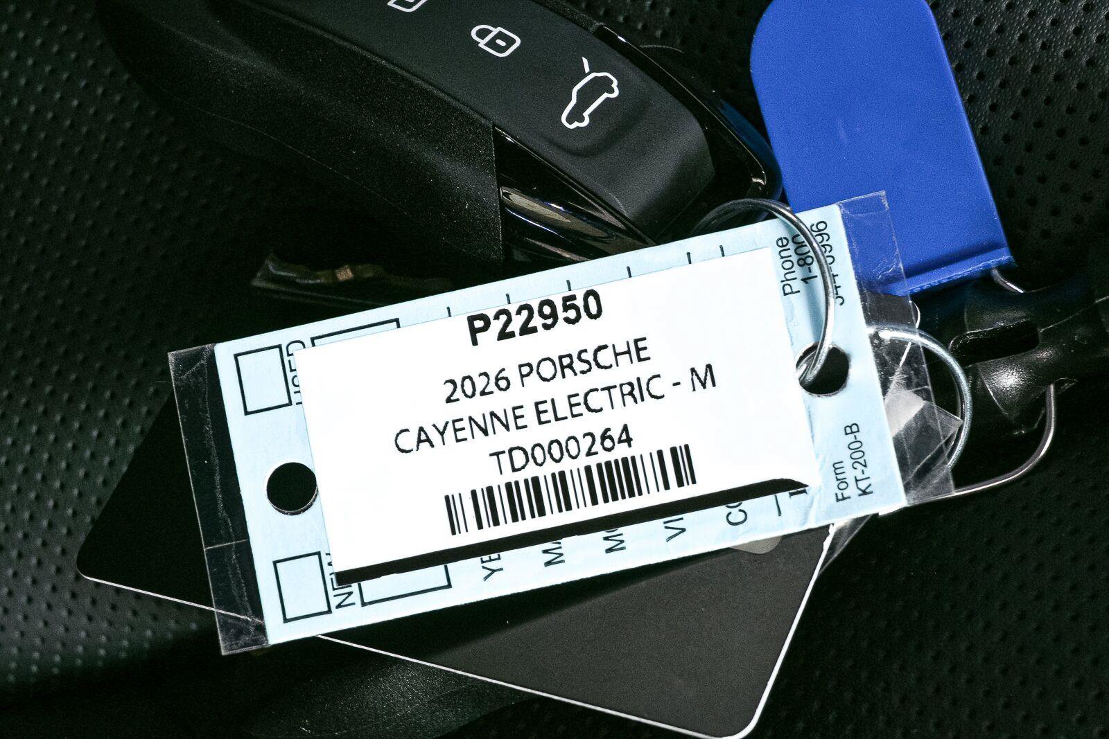 New 2026 Porsche Cayenne Electric AWD/4WD image 40