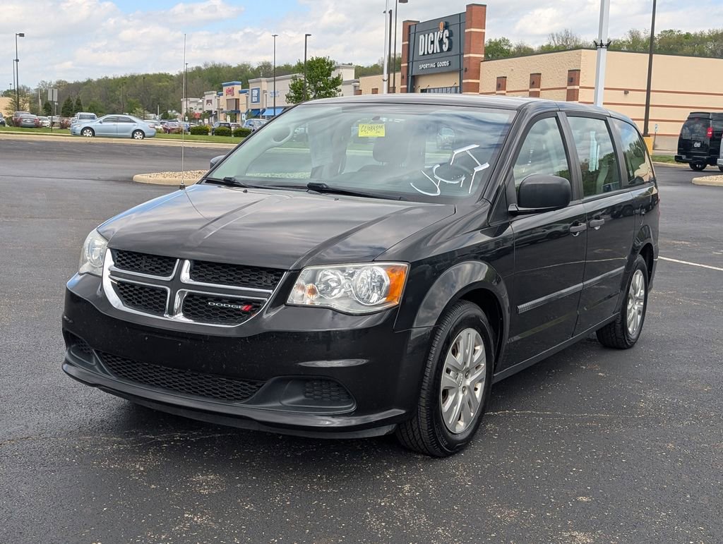 Used 2016 Dodge Grand Caravan American Value Package image 3