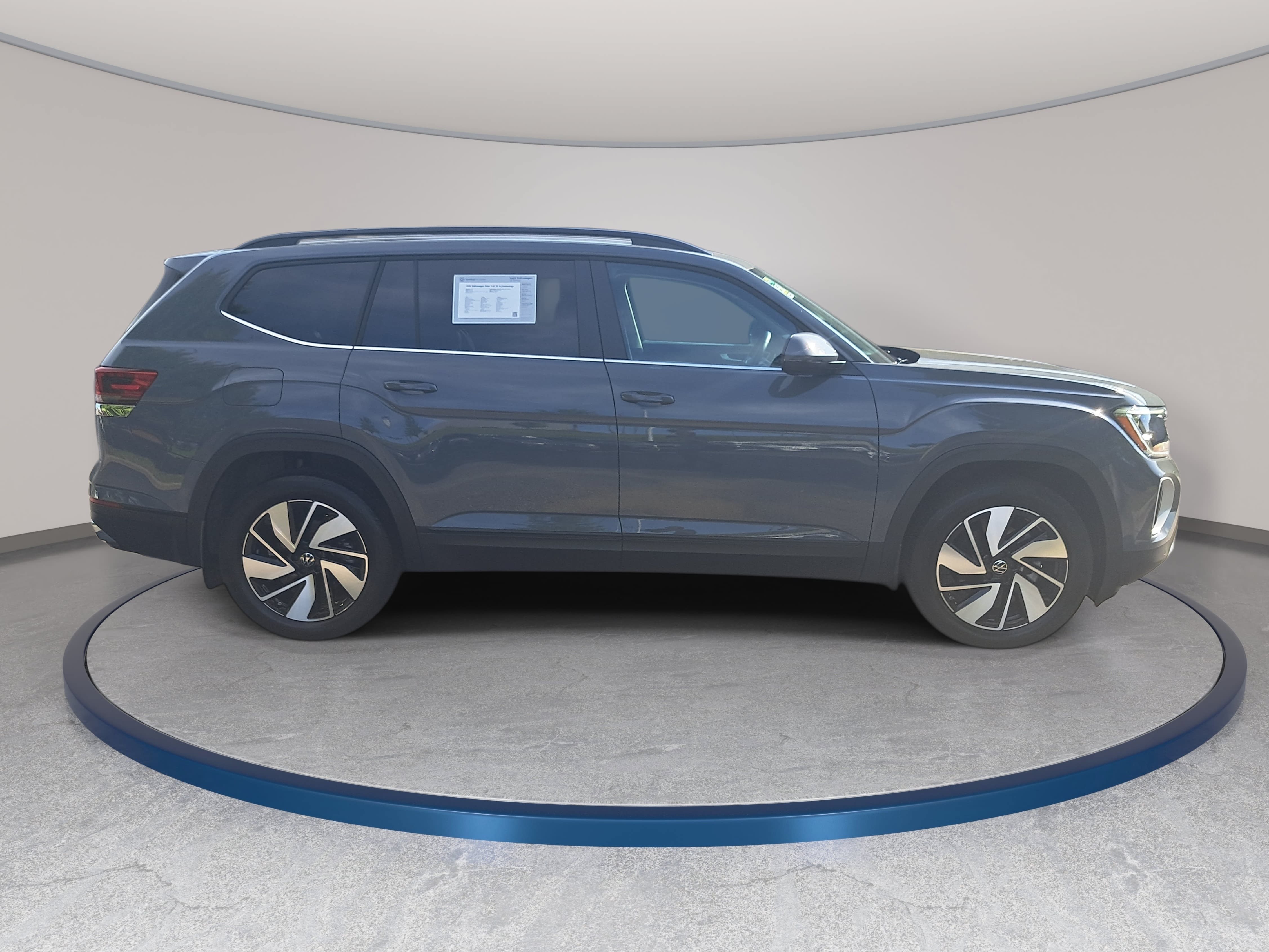 Certified 2026 Volkswagen Atlas SE AWD/4WD image 4