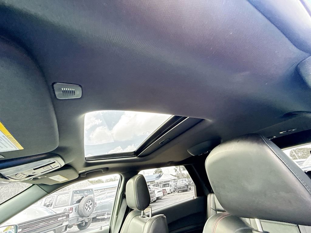 Used 2025 Dodge Durango GT AWD/4WD image 27