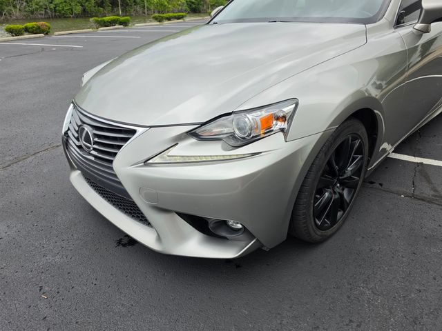 Used 2016 Lexus IS 200t RWD image 14
