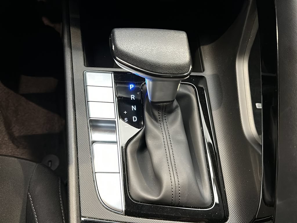 Certified 2025 Hyundai Elantra Hybrid FWD image 27