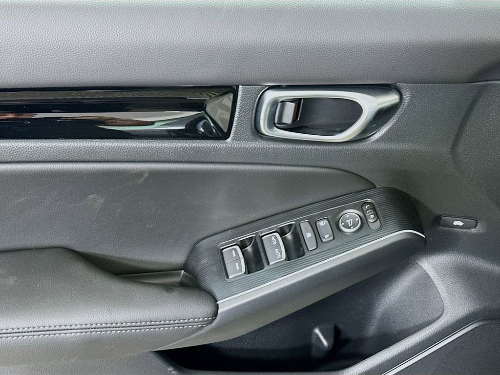 Used 2025 Honda Civic Sport Touring image 21