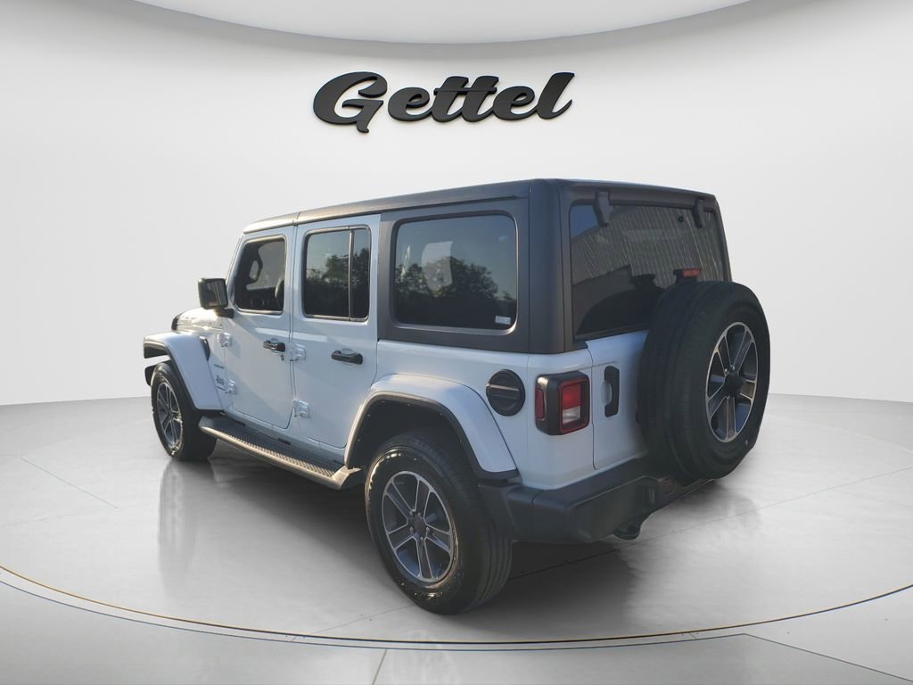 Used 2023 Jeep Wrangler Sahara image 6