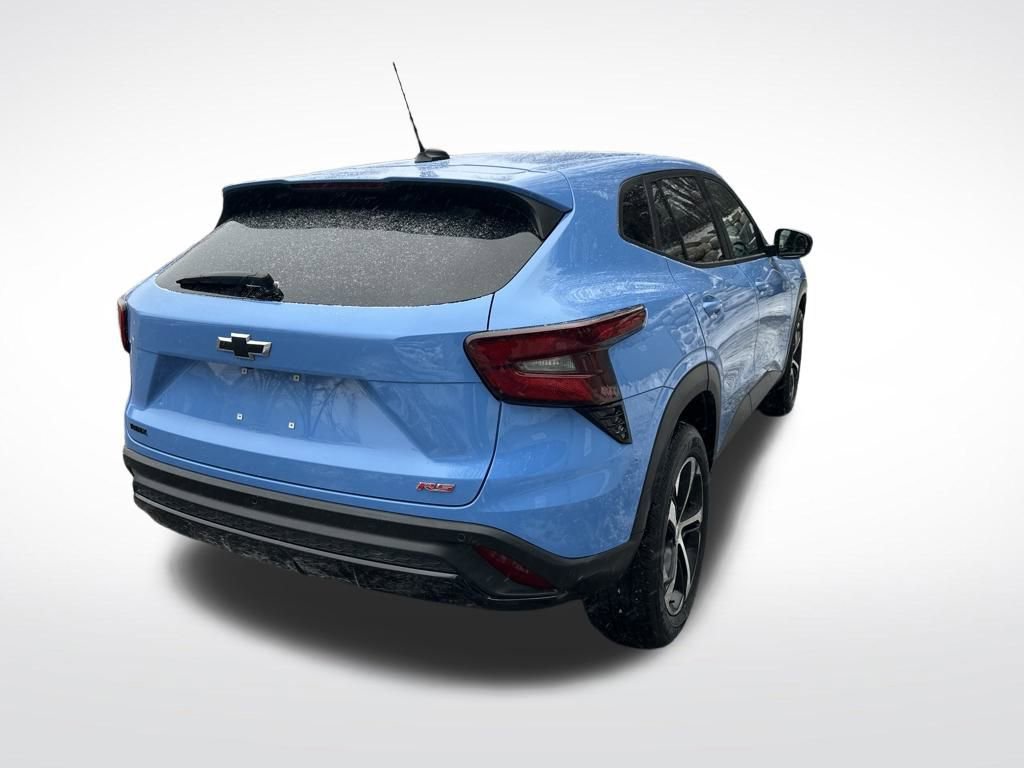 Used 2024 Chevrolet Trax RS w/ Sunroof Package image 5