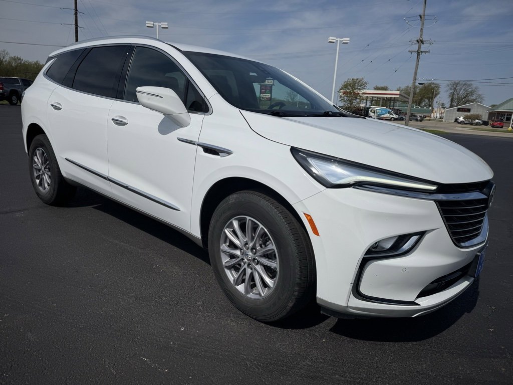 Used 2024 Buick Enclave Premium image 5