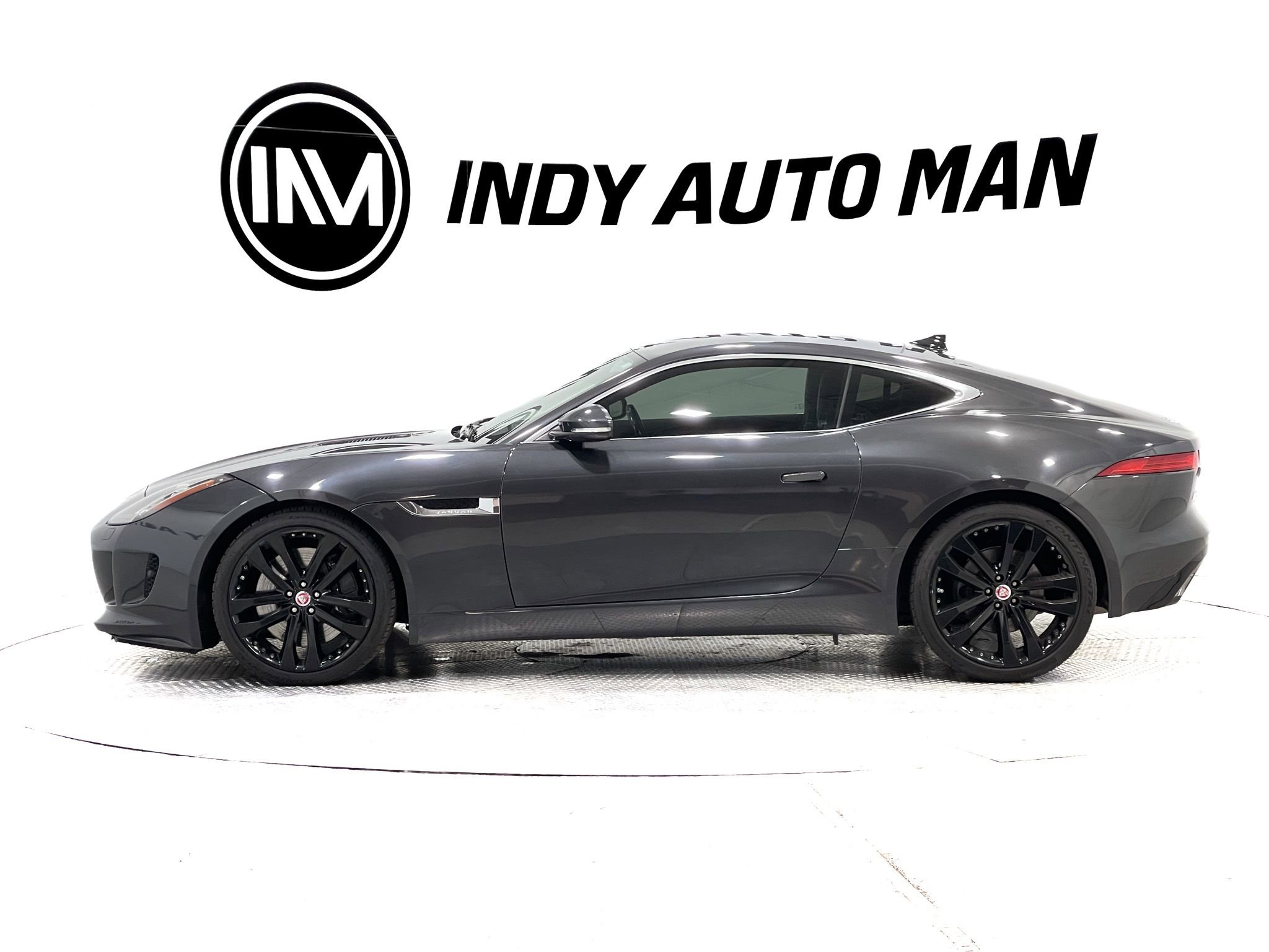 Used 2016 Jaguar F-TYPE S image 7
