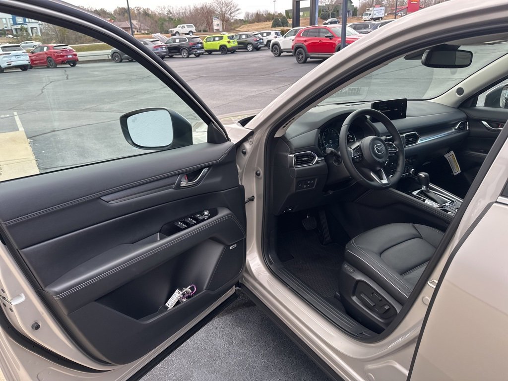 New 2025 MAZDA CX-5 AWD 2.5 S w/ Premium Plus Pkg image 26