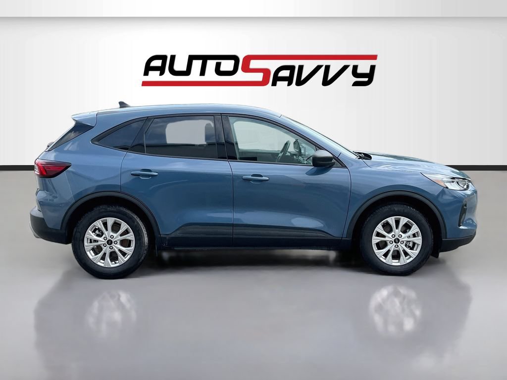 Used 2025 Ford Escape Active FWD image 8