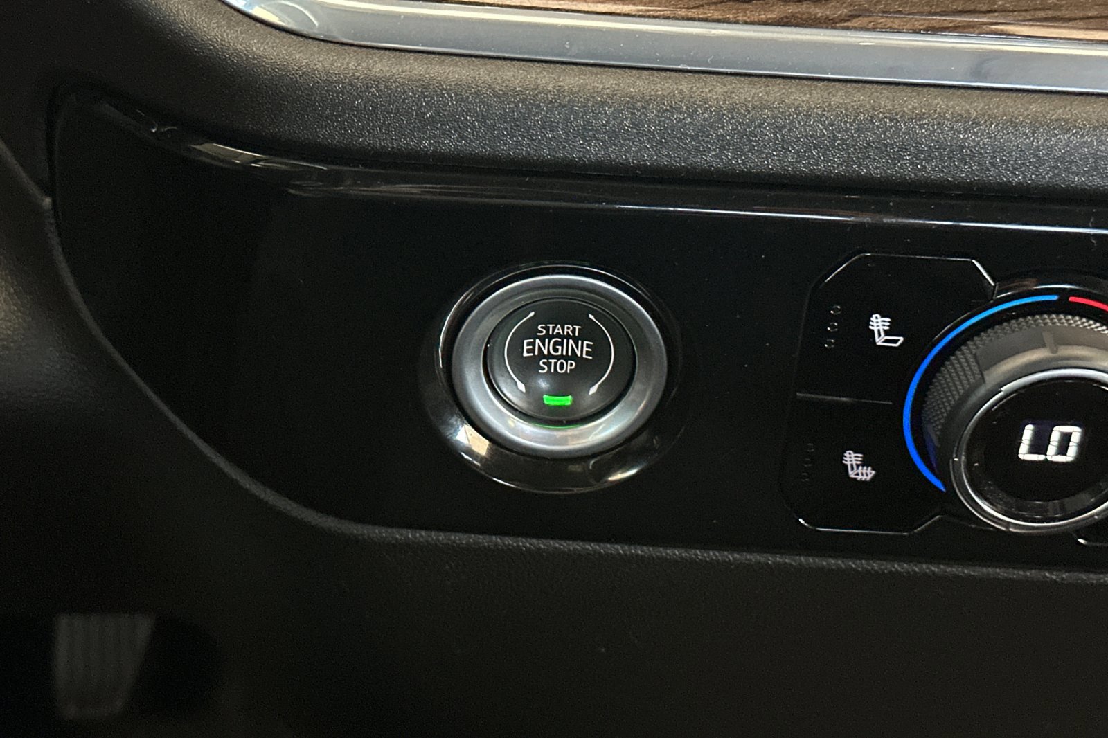 Used 2024 Chevrolet Silverado 1500 RST w/ Protection Package image 21