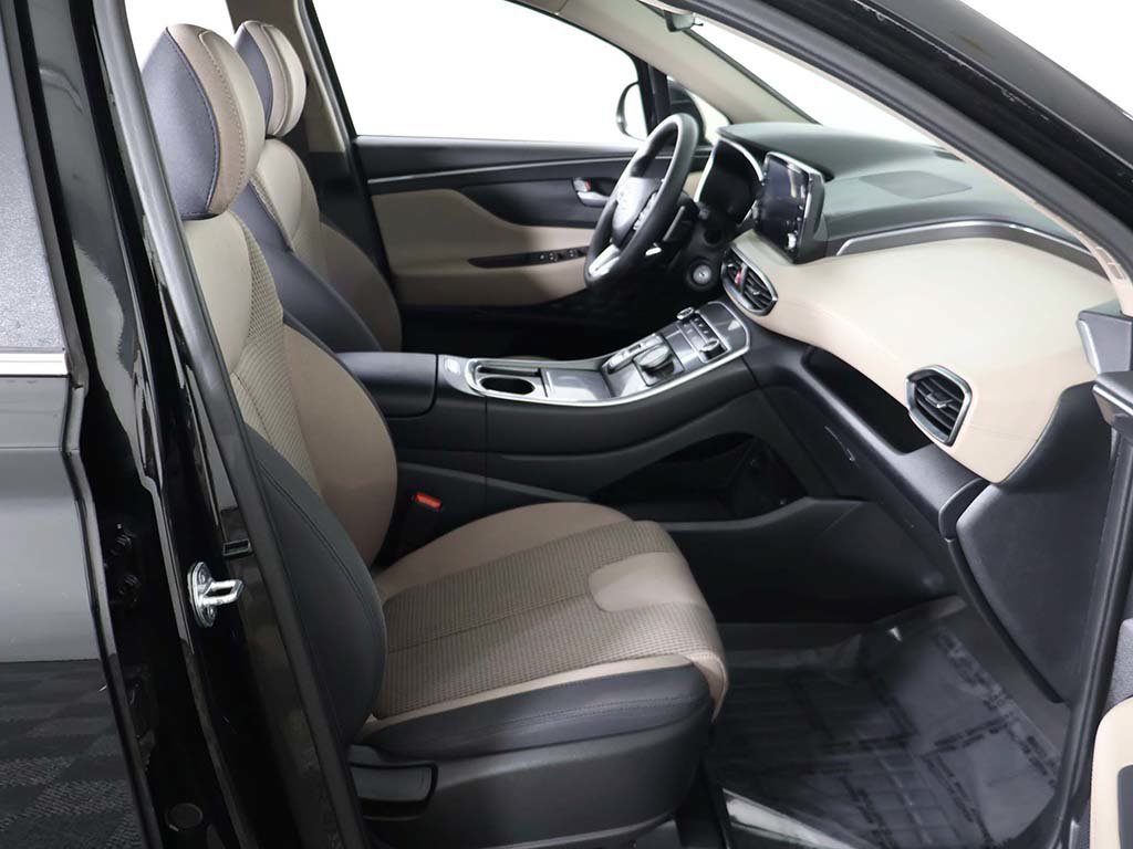 Used 2023 Hyundai Santa Fe SE FWD image 30
