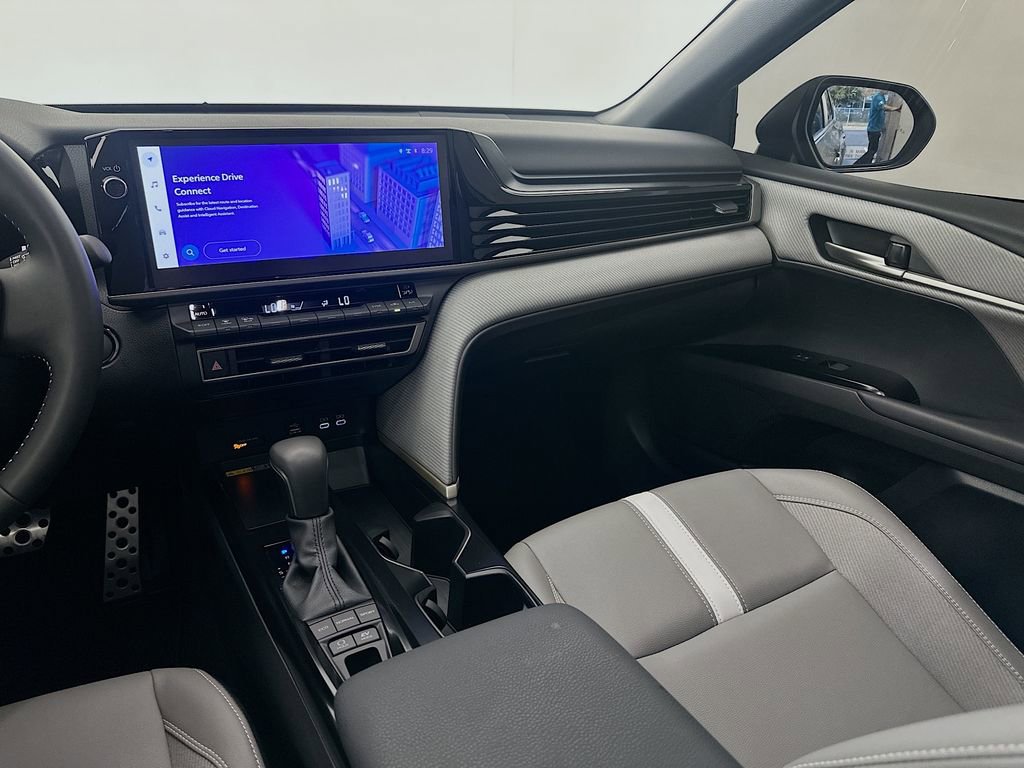Certified 2025 Toyota Camry SE image 24