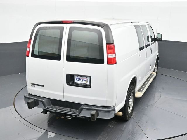 Used 2021 Chevrolet Express 2500 w/ Driver Convenience Package image 53