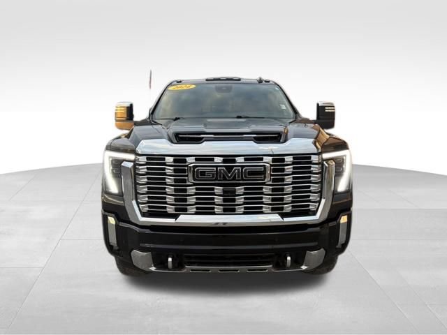 Used 2024 GMC Sierra 2500 Denali w/ Denali Reserve Package image 7